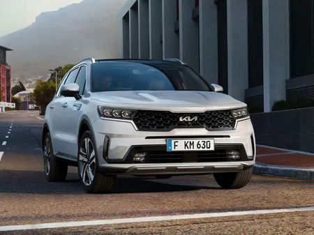 Kia forward collision avoidance assist in new sorento