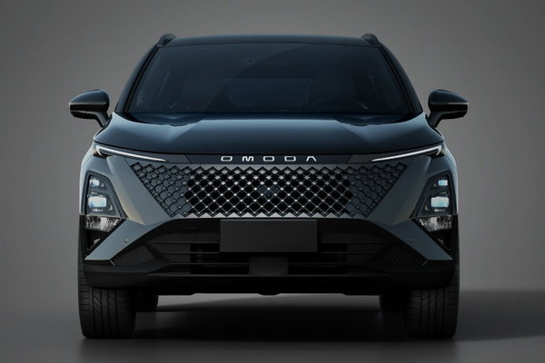 The Future of Affordable Hybrid SUVs? Meet the OMODA 5 SHS-H!