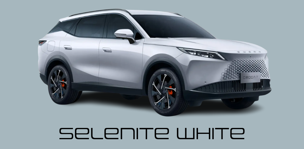 OMODA 7 Selenite White