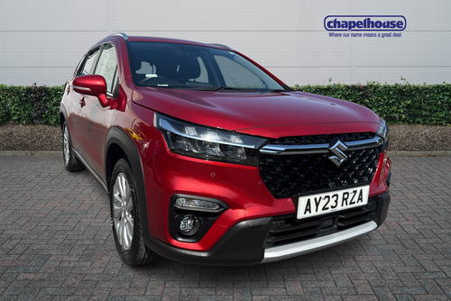 Suzuki S-Cross Full Hybrid Motion