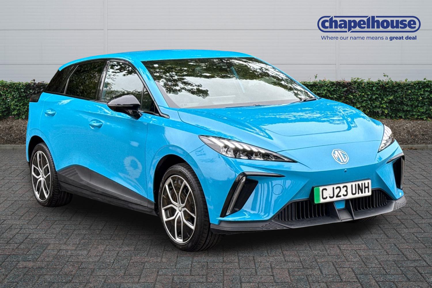 MG 4 EV Trophy Long Range 64kWh