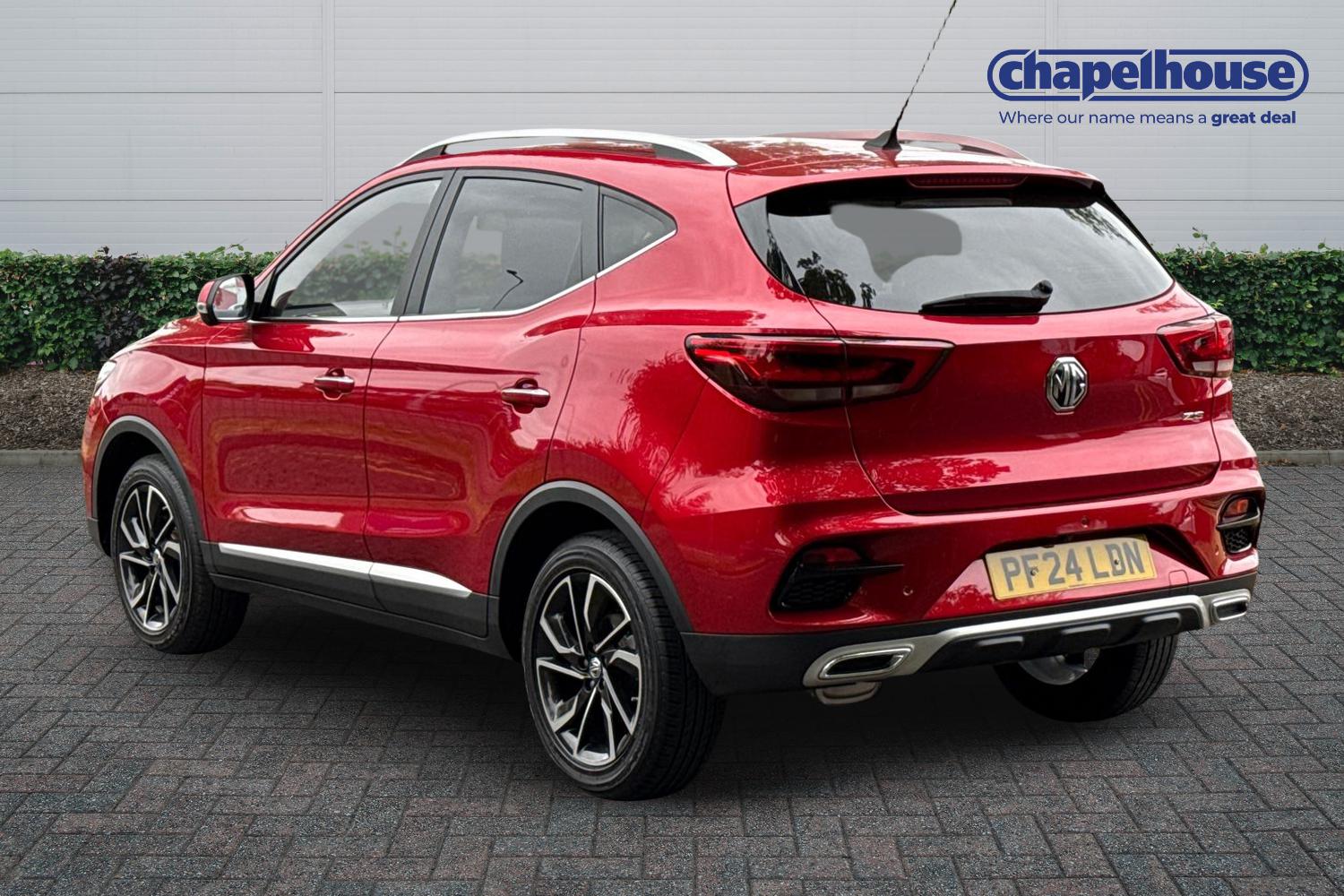 2024 MG ZS thumbnail 5